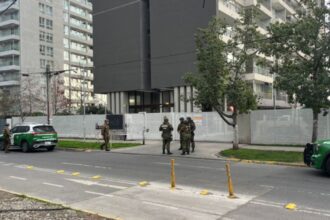 Detención pacífica de sujeto armado en San Miguel, Región Metropolitana