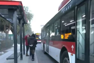 Paradero al revés en Renca: Empresa reconoce error en instalación