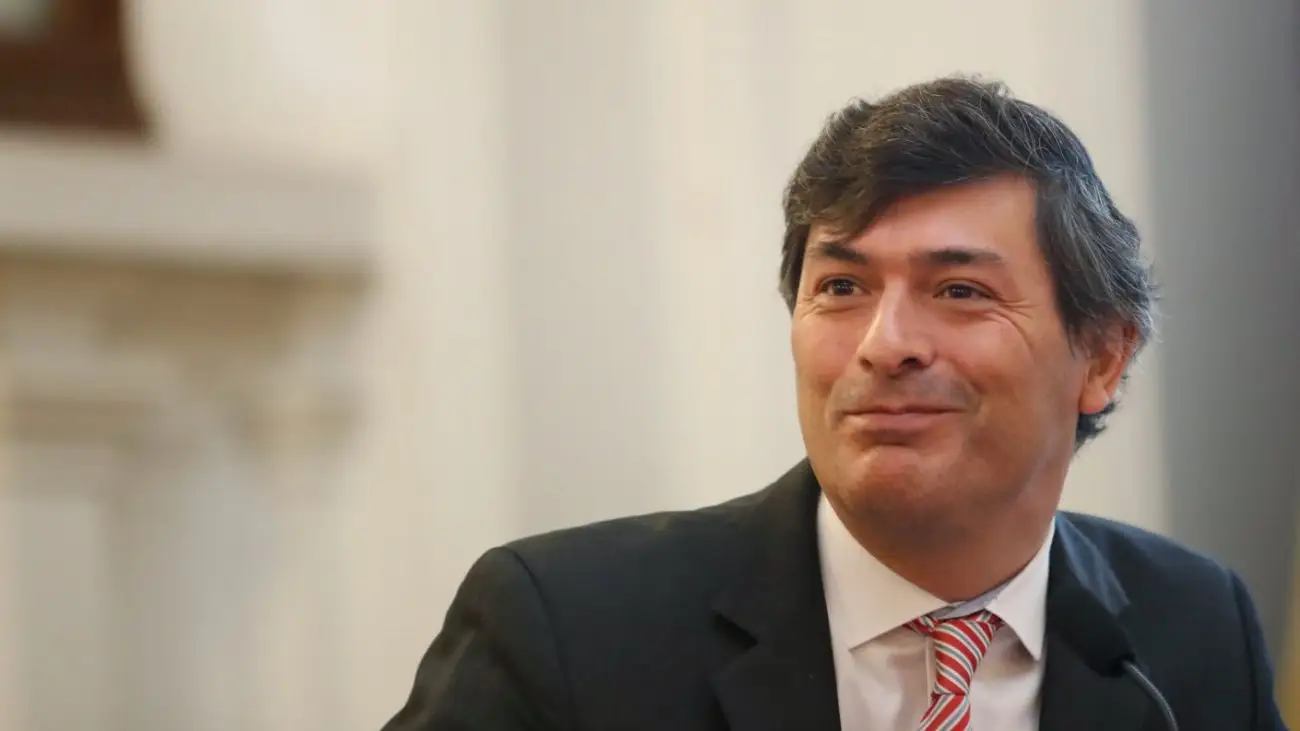 Parisi propone examen de ADN para beneficios a personas mapuche