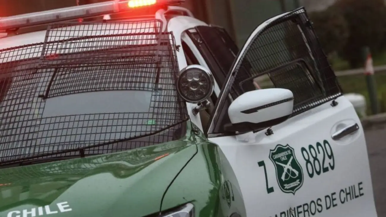 Familia sufre encerrona en Lo Orozco: Roban camioneta y escapan por Ruta 68 Familia sufre encerrona en Lo Orozco: Roban camioneta y escapan por Ruta 68