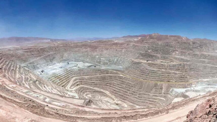 Minera Águila Sur y proyecto "Sondajes El Salado" busca fortalecer conocimiento geológico con seis sondajes diamantinos en Atacama