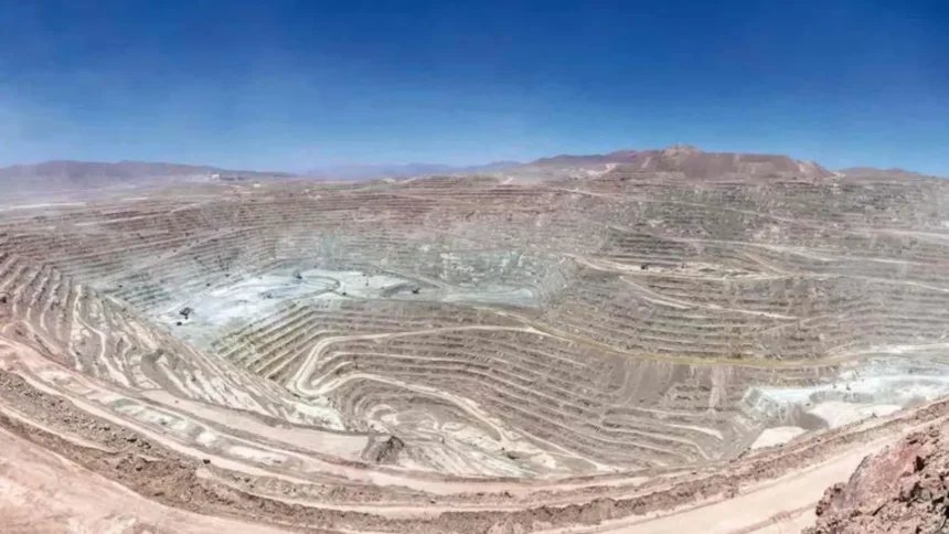 Minera Águila Sur y proyecto "Sondajes El Salado" busca fortalecer conocimiento geológico con seis sondajes diamantinos en Atacama