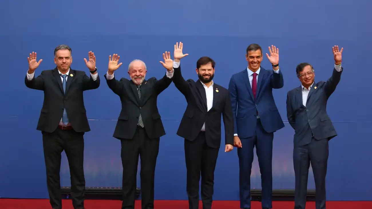 Cumbre de presidentes progresistas: cortes de tránsito en Santiago Cumbre de presidentes progresistas: cortes de tránsito en Santiago
