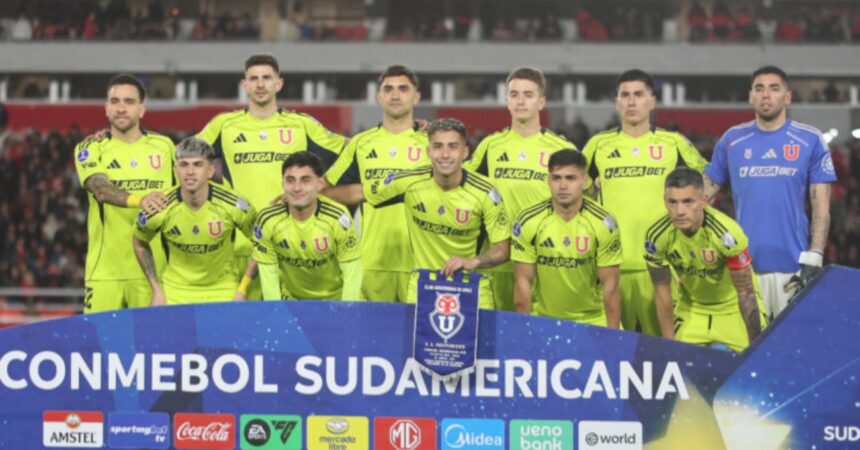 Plantel de Universidad de Chile se pronuncia tras incidentes en Avellaneda: "La vida de los hinchas es lo primero"