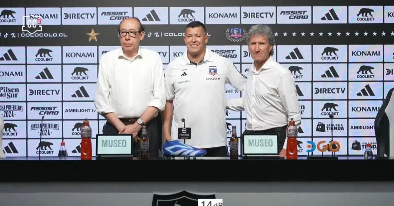 Los directores que detuvieron la salida de Almirón en Colo Colo Los directores que detuvieron la salida de Almirón en Colo Colo