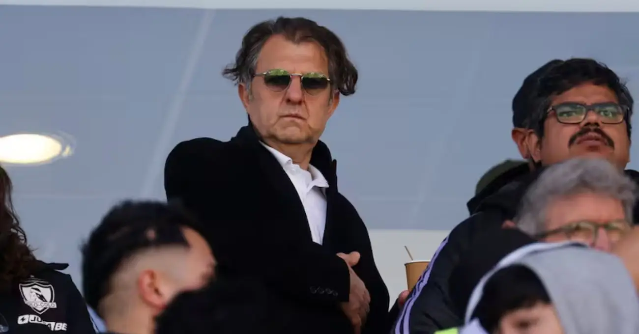 Aníbal Mosa critica al Bloque Vial por retrasar salida de Jorge Almirón en Colo Colo Aníbal Mosa critica al Bloque Vial por retrasar salida de Jorge Almirón en Colo Colo