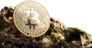 Bitcoin registra la mayor caída desde 2022