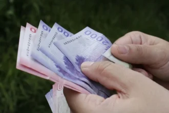 ¿Viudo/a mayor de 55 años? Descubre cómo solicitar la Pensión de Viudez del IPS de hasta $134.000 mensuales