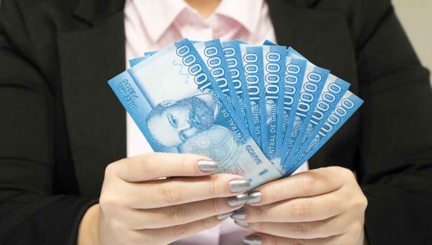 Reforma de Pensiones en Chile: Aumento a $250 mil de la Pensión Garantizada Universal previsto para pensionados de 65 años en 2027