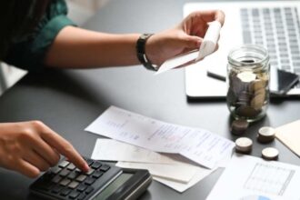 Descubre cómo verificar tu estado crediticio en Dicom y conoce tus deudas publicadas en Chile