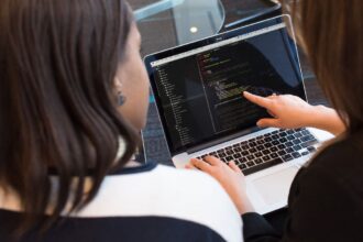 El Bono al Trabajo de la Mujer ofrece dos pagos en agosto, con montos que pueden alcanzar hasta $678.028