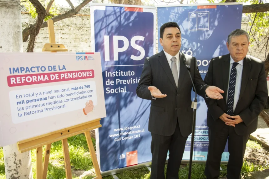 Casi 400,000 personas mayores de 82 años reciben aumento en la Pensión Garantizada Universal gracias a la Reforma de Pensiones