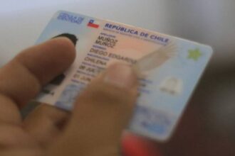 Ley aprobada en Chile extiende la vigencia de cédulas a 20 años para mayores de 80 y adultos con dependencia severa
