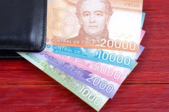 Conoce los 4 aportes monetarios disponibles para desempleados en Chile en octubre 2025