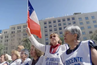 Inicia el pago de la Deuda Histórica Docente en Chile: Cómo postular y quiénes son los beneficiarios