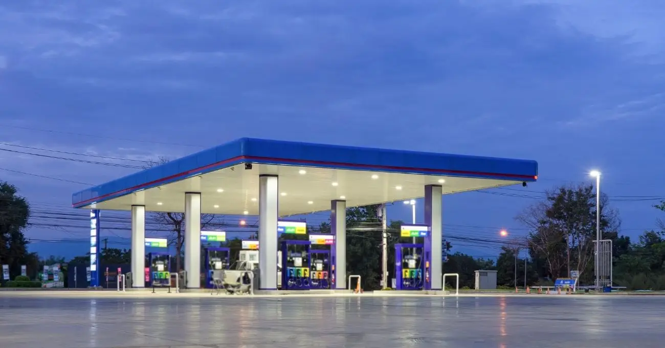 Aprovecha los descuentos en combustible durante octubre: Ahorra hasta $300 por litro en Chile Aprovecha los descuentos en combustible durante octubre: Ahorra hasta $300 por litro en Chile