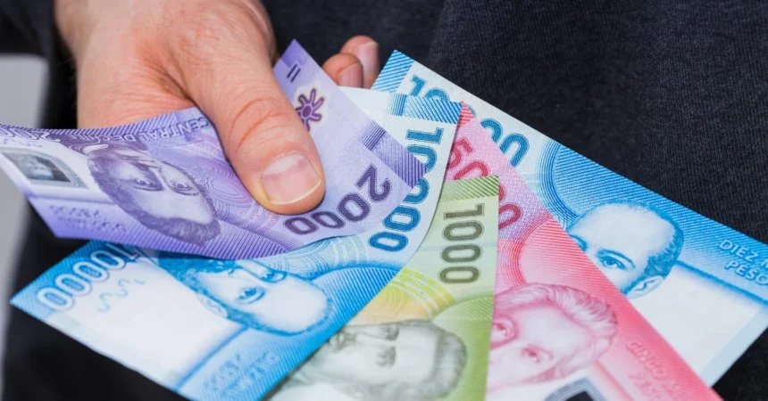 Descubre cómo postular a la Pensión Básica Solidaria de Invalidez en Chile y consigue hasta $250 mil mensuales