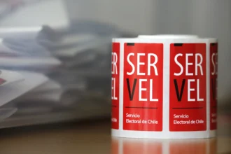 Presidenciales 2025: Multas de hasta $556 mil para quienes incumplan el deber de vocal de mesa