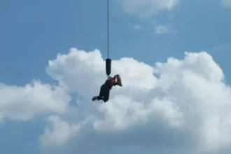 Accidente mortal en Brasil: joven se lanza sin medidas de seguridad en bungee