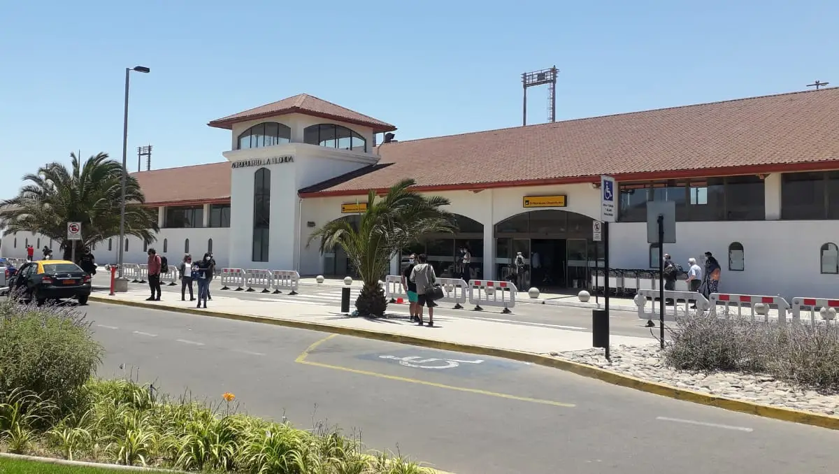 Aeropuerto La Florida de La Serena tendrá vuelos nocturnos por primera vez en sus 77 años de historia Aeropuerto La Florida de La Serena tendrá vuelos nocturnos por primera vez en sus 77 años de historia