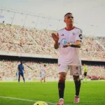 Alexis Sánchez podría continuar en el Sevilla bajo nuevas condiciones