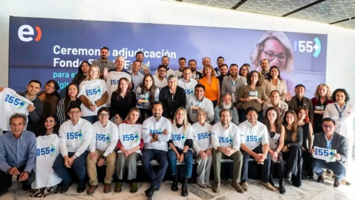 Becas gratuitas para aprender Inteligencia Artificial para mayores de 55 años Becas gratuitas para aprender Inteligencia Artificial para mayores de 55 años