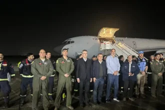 Brigadistas chilenos realizan labores de apoyo en Venezuela tras terremoto