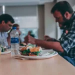 Colación laboral: Obligación de marcar horas de salida y regreso