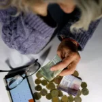 Compensación por Expectativa de Vida para mujeres: requisitos y monto en 2026