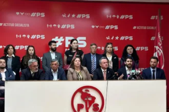 Crisis de la Oposición en Chile: Desafíos y Estrategias Frente al Gobierno de Kast