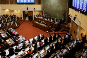 Desafíos de la participación femenina en política en Chile