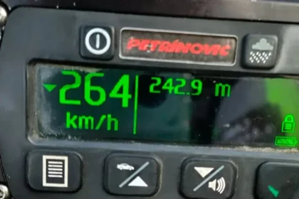 Detención a 264 km/h: implicaciones legales y de seguridad