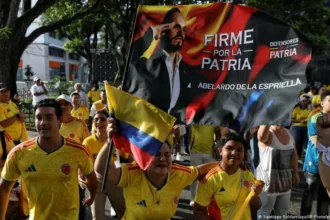 Elecciones en Colombia: De la Espriella se alza como presidente, marcando un giro a la derecha