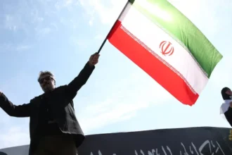 Estados Unidos y Irán firman acuerdo de paz con mediación de Pakistán
