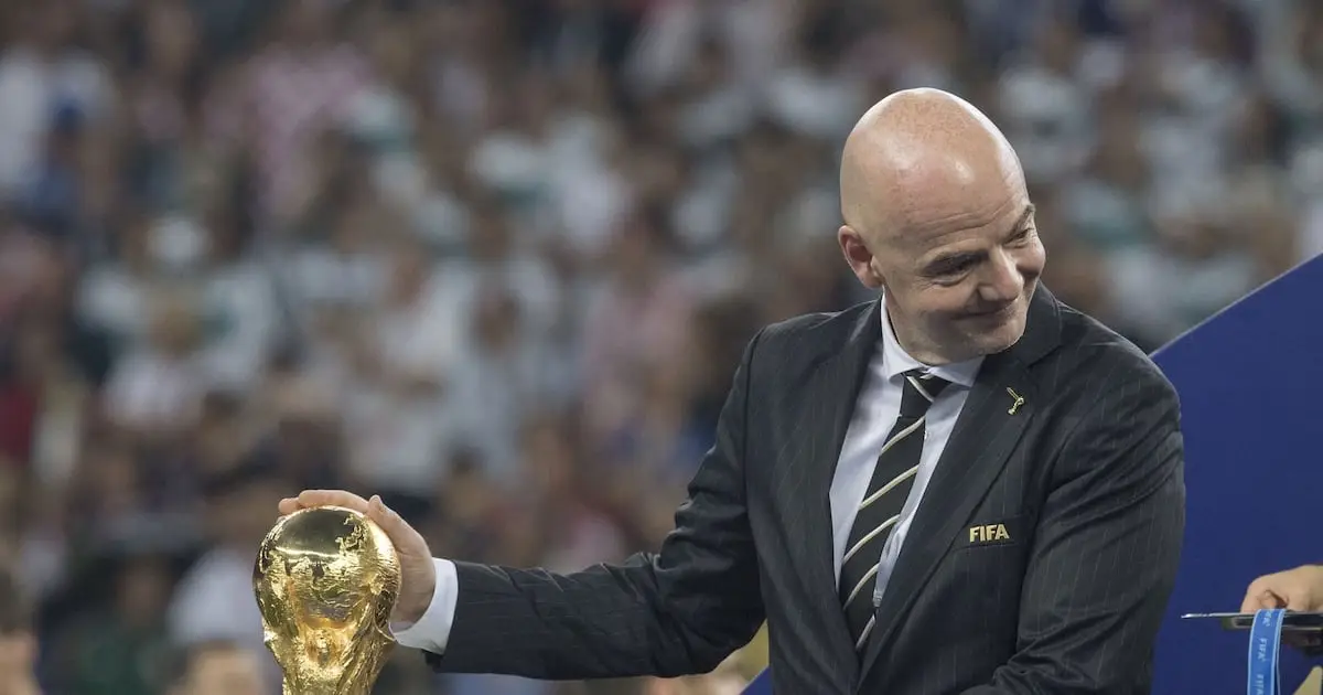Gianni Infantino se desvincula de la deportación del árbitro somalí Omar Artan Gianni Infantino se desvincula de la deportación del árbitro somalí Omar Artan