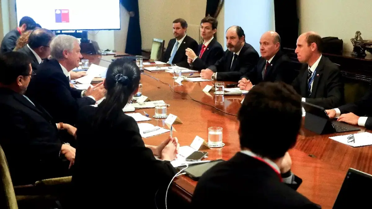 Gobierno chileno emprenderá ajustes laborales para mejorar la adaptabilidad y compatibilidad de turnos Gobierno chileno emprenderá ajustes laborales para mejorar la adaptabilidad y compatibilidad de turnos