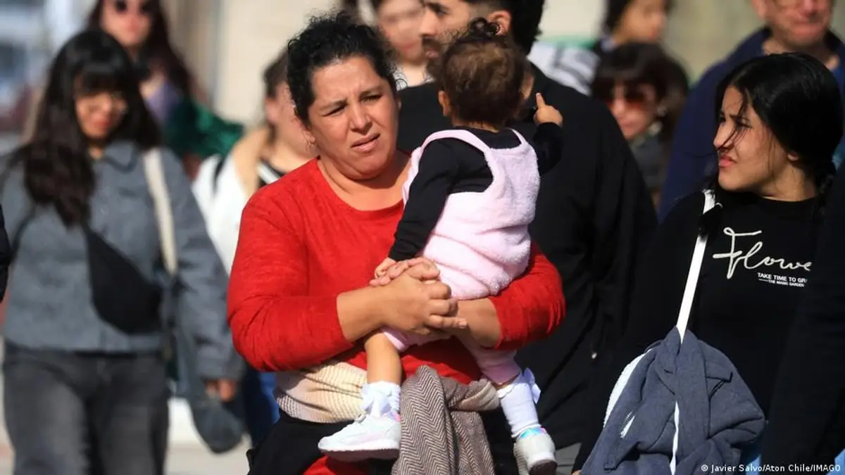 Gobierno de Chile establece comisión para abordar crisis de natalidad Gobierno de Chile establece comisión para abordar crisis de natalidad