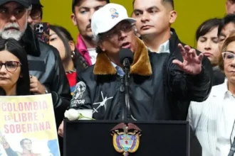 Gustavo Petro pide a Donald Trump no intervenir en elecciones colombianas