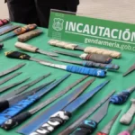 Incautan más de 100 armas cortopunzantes y drogas en cárcel de Antofagasta