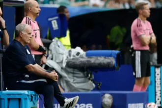 Marcelo Bielsa desconcierta tras empate de Uruguay y responde con ironía a pregunta de la prensa