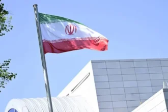 Reino Unido, Francia, Alemania e Italia listos para levantar sanciones contra Irán tras acuerdo con EE.UU.