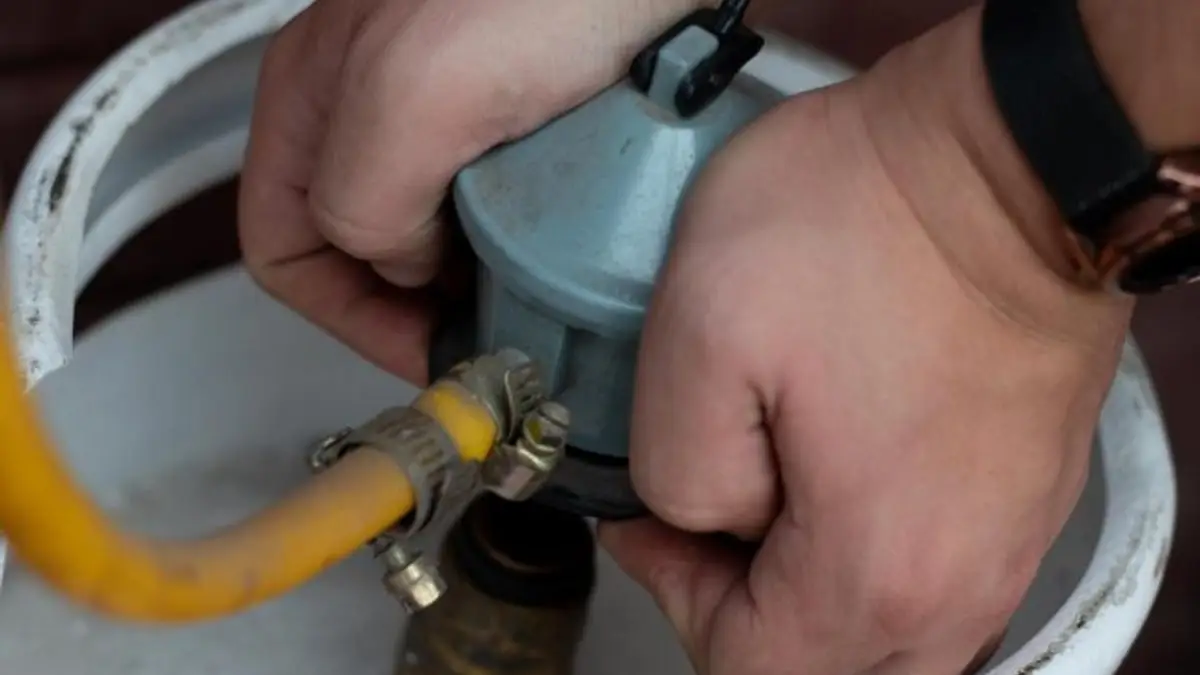Sernac advierte de problemas en reguladores de gas Mademsa: ¿cómo afecta a los consumidores?