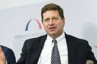 Trump nombra a Jay Clayton como nuevo director de Inteligencia Nacional
