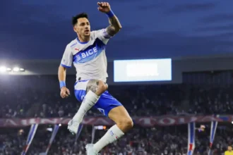 Universidad Católica goleó a Universidad de Concepción y sigue como escolta en la Liga