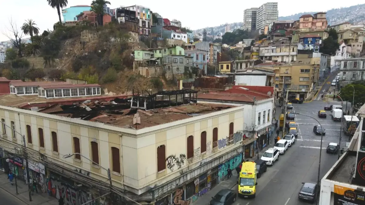 Valparaíso enfrenta crisis: deterioro en su industria y patrimonio amenaza su identidad