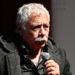 Violenta encerrona a nieta de Carlos Caszely revela la actuación de banda de menores en Peñalolén