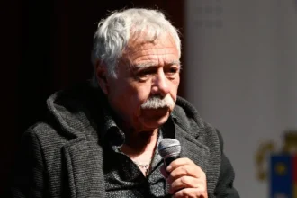 Violenta encerrona a nieta de Carlos Caszely revela la actuación de banda de menores en Peñalolén