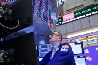 Wall Street repunta tras señales de acuerdo con Irán y caída del petróleo