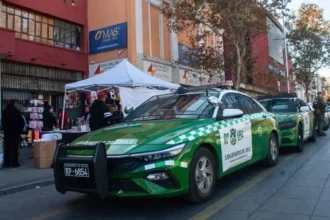 Carabineros abre nuevas vacantes para civiles con sueldos de hasta $1,8 millones