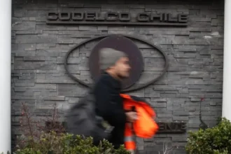 Codelco revela caída en producción de cobre y aumento de costos